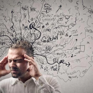 عکس چرا بعضی خاطرات فراموش میشوند اما بعضی در ذهنمان میماند؟