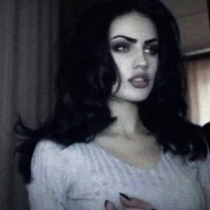 عکس emo:زبانی برای احساسات،نه فقط لباس